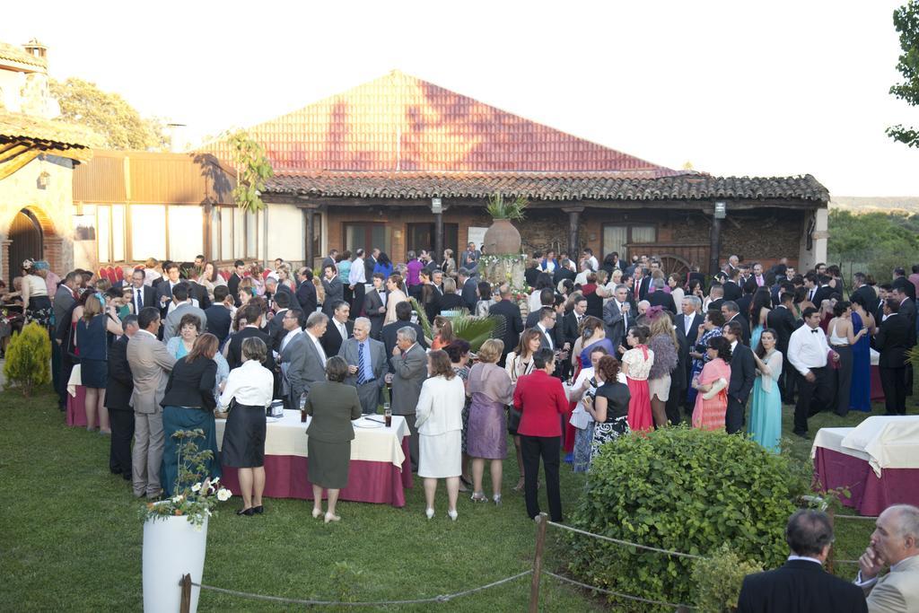 Complejo Rural El Prado Hotel Logrosan ภายนอก รูปภาพ