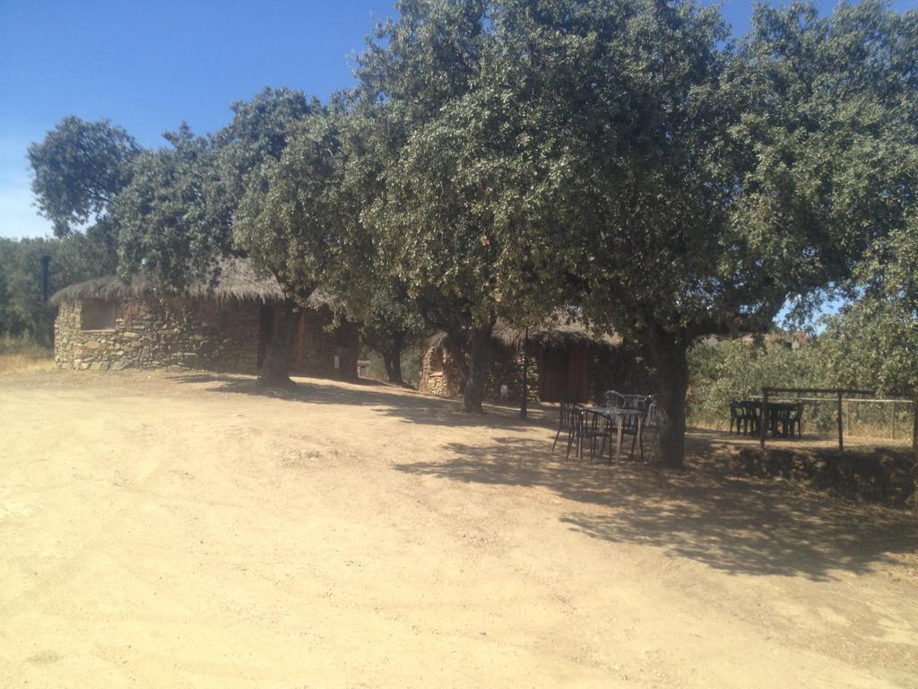 Complejo Rural El Prado Hotel Logrosan ภายนอก รูปภาพ